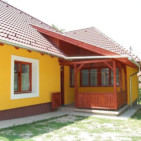 Csukavoelgyi Apartman Visegrád Exteriér fotografie