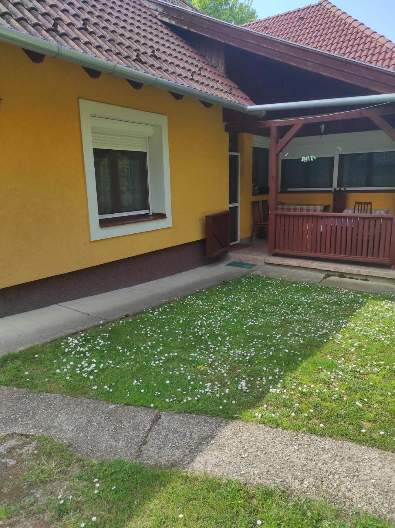Csukavoelgyi Apartman Visegrád Exteriér fotografie