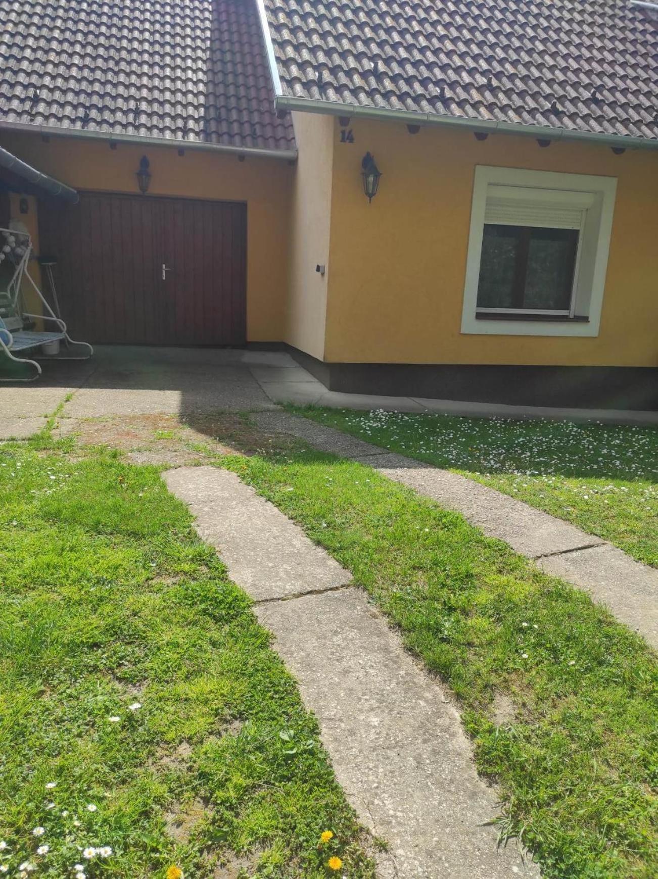 Csukavoelgyi Apartman Visegrád Exteriér fotografie
