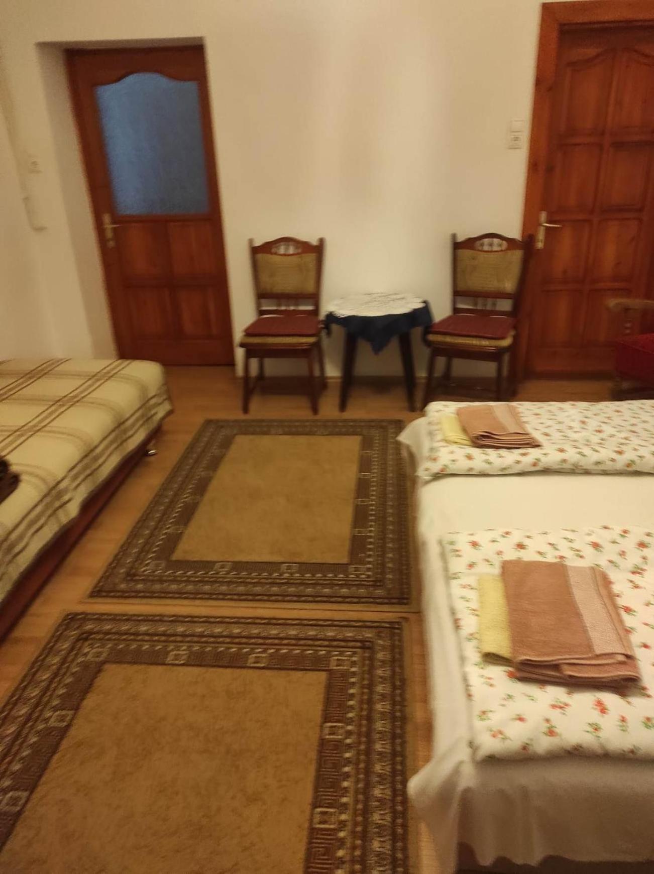 Csukavoelgyi Apartman Visegrád Exteriér fotografie