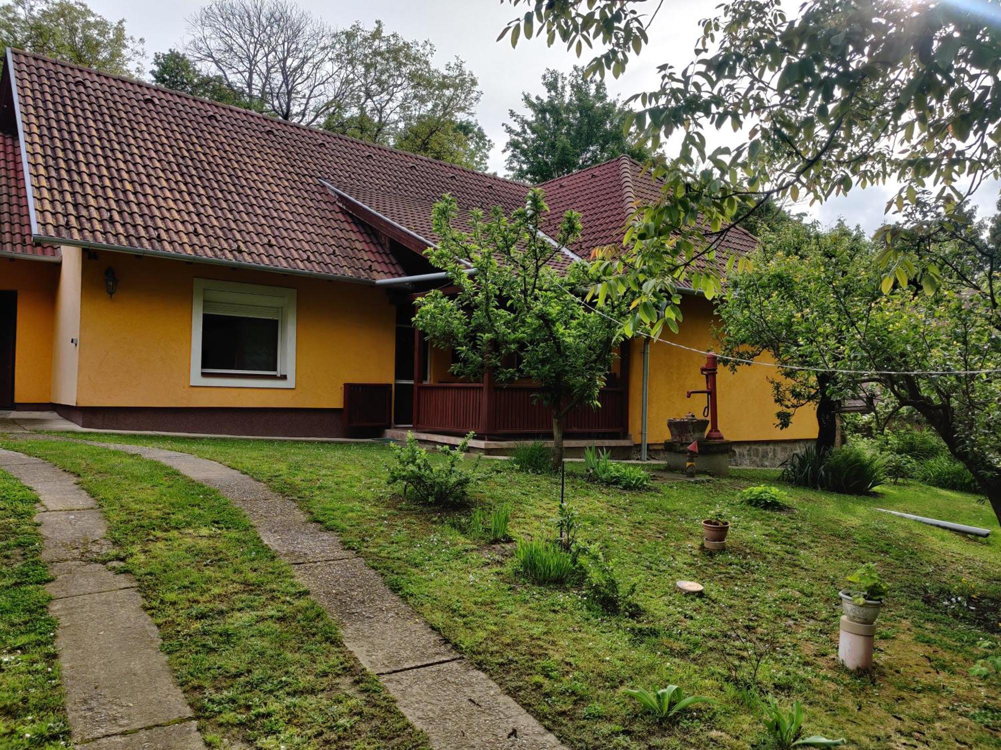 Csukavoelgyi Apartman Visegrád Exteriér fotografie